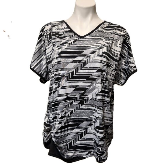 ❤️ 4/$20 Bonworth top Women's LP Black white stripes geometric artsy V-neck fall - Picture 1 of 14